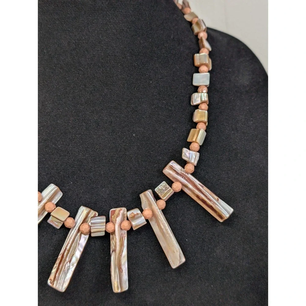 Vintage Silver Twist Barrel with Orange Shell Disk Statement Necklace‎